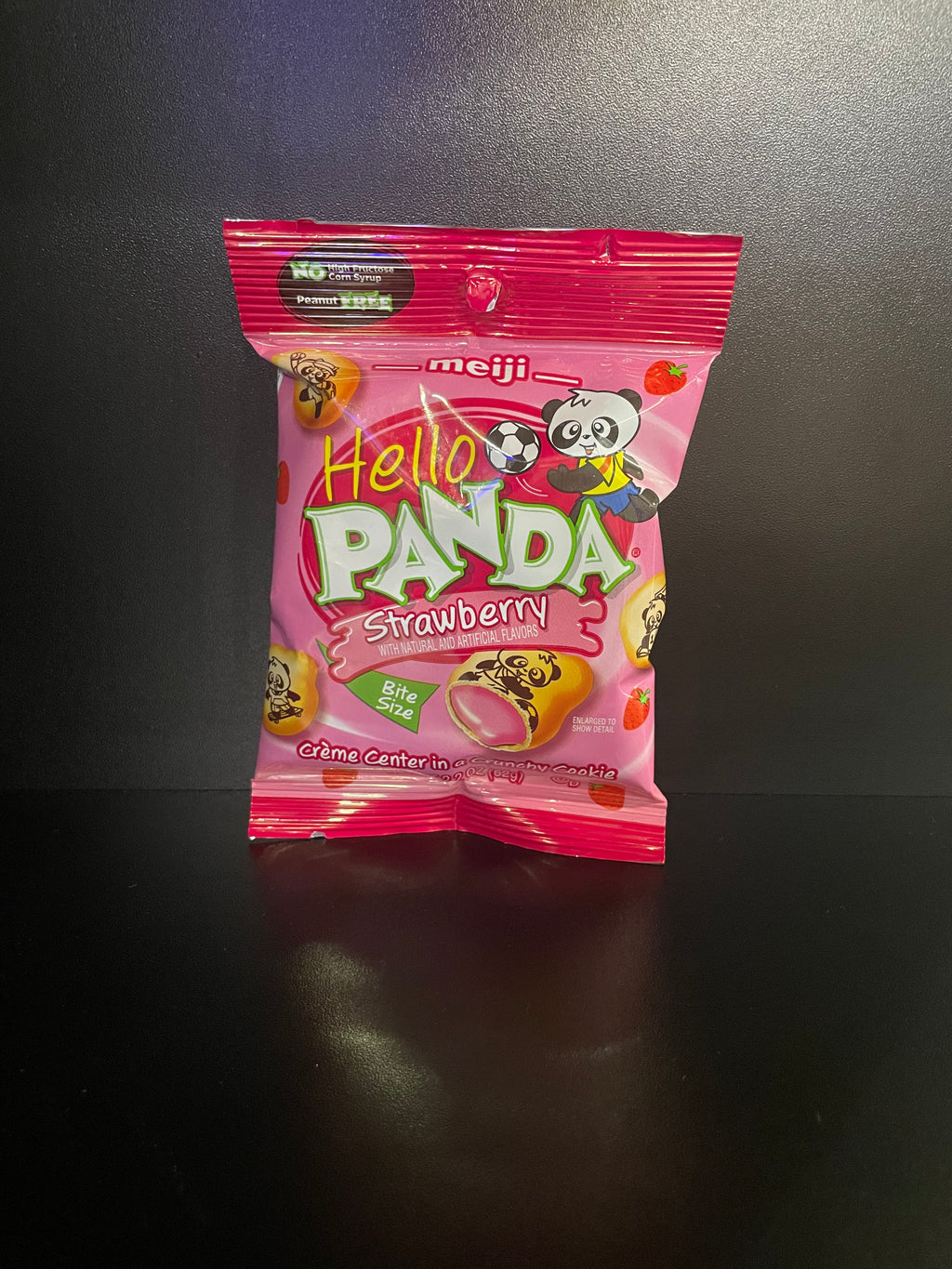 Meiji Hello Panda Strawberry 62g