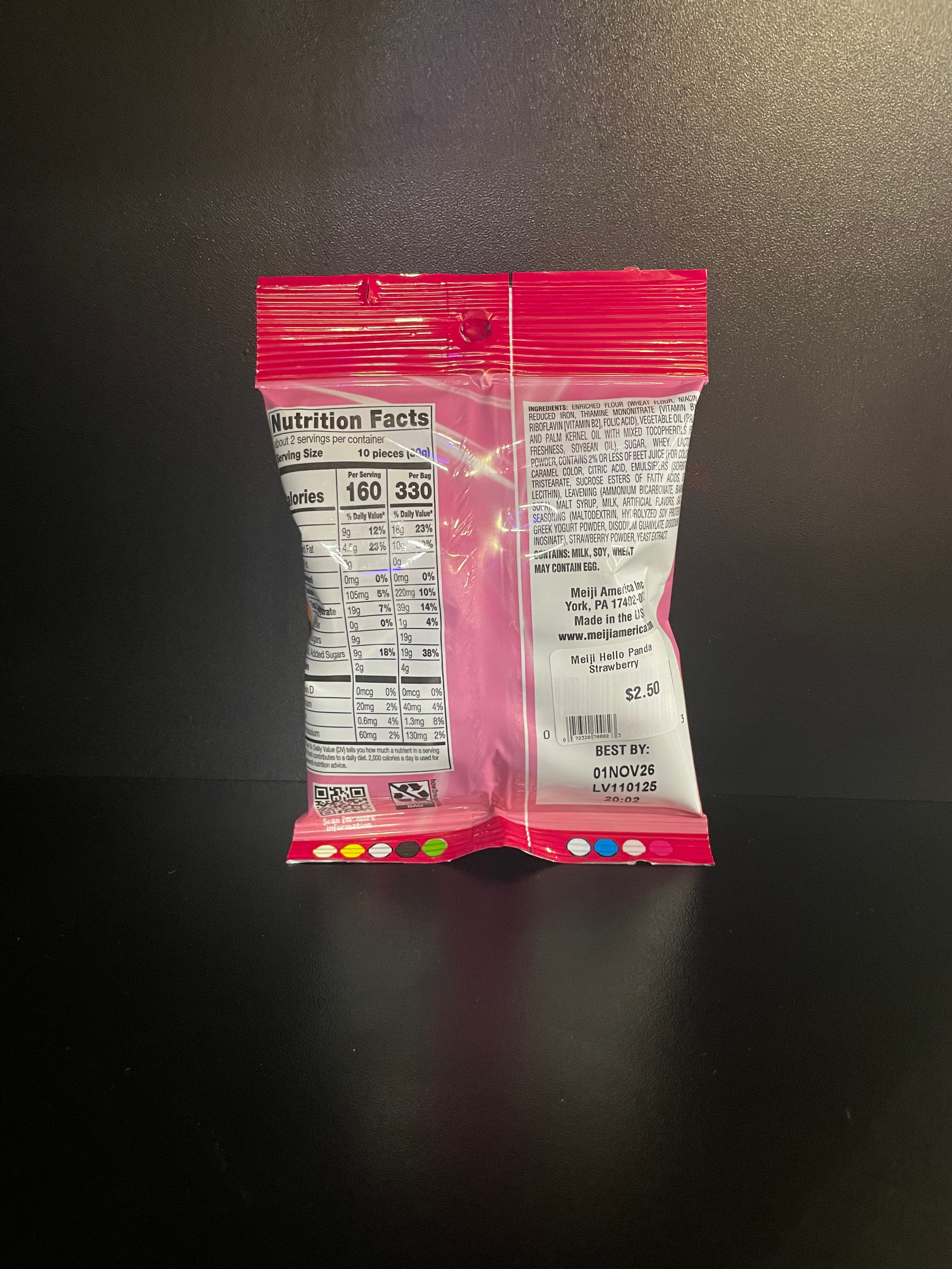 Meiji Hello Panda Strawberry 62g